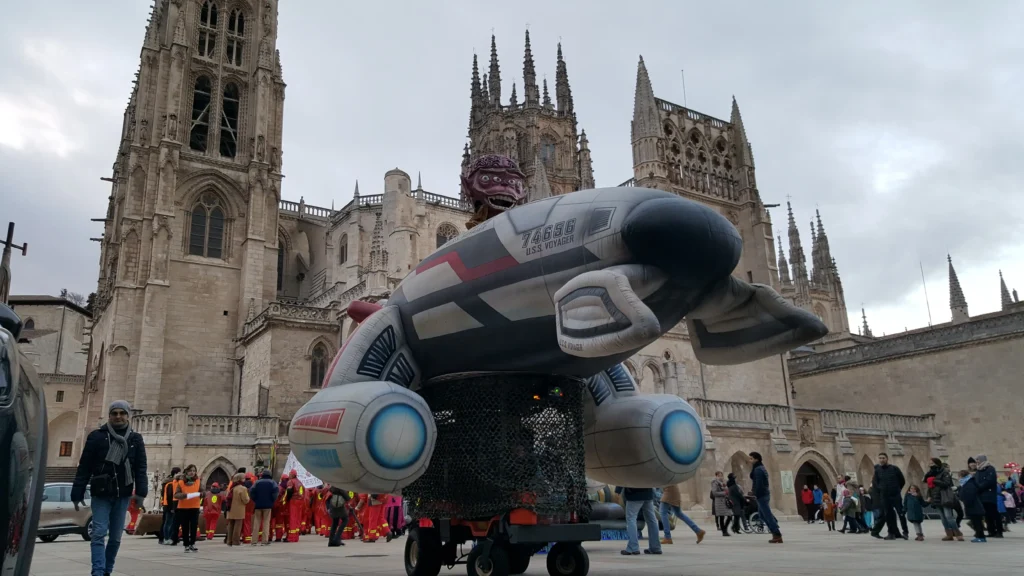 Brotóns cabalgatas burgos espectáculo disfraces carnaval
